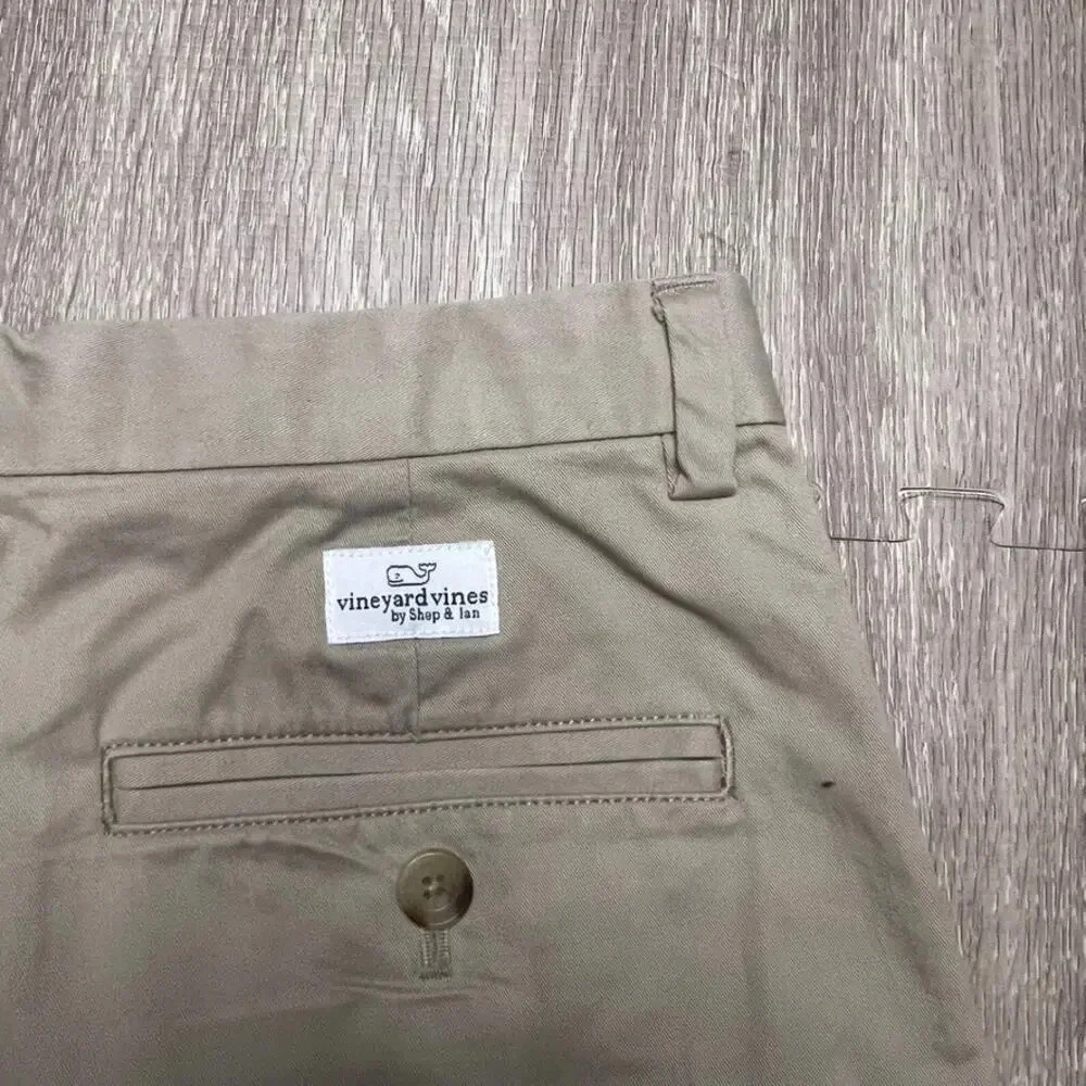 Vineyard Vines Boy’s Beige‎ Chino Shorts Size 14 Casual Summer Wear